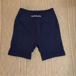 Alphalete ozone black shorts